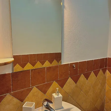 Summer House * קאפוטרה